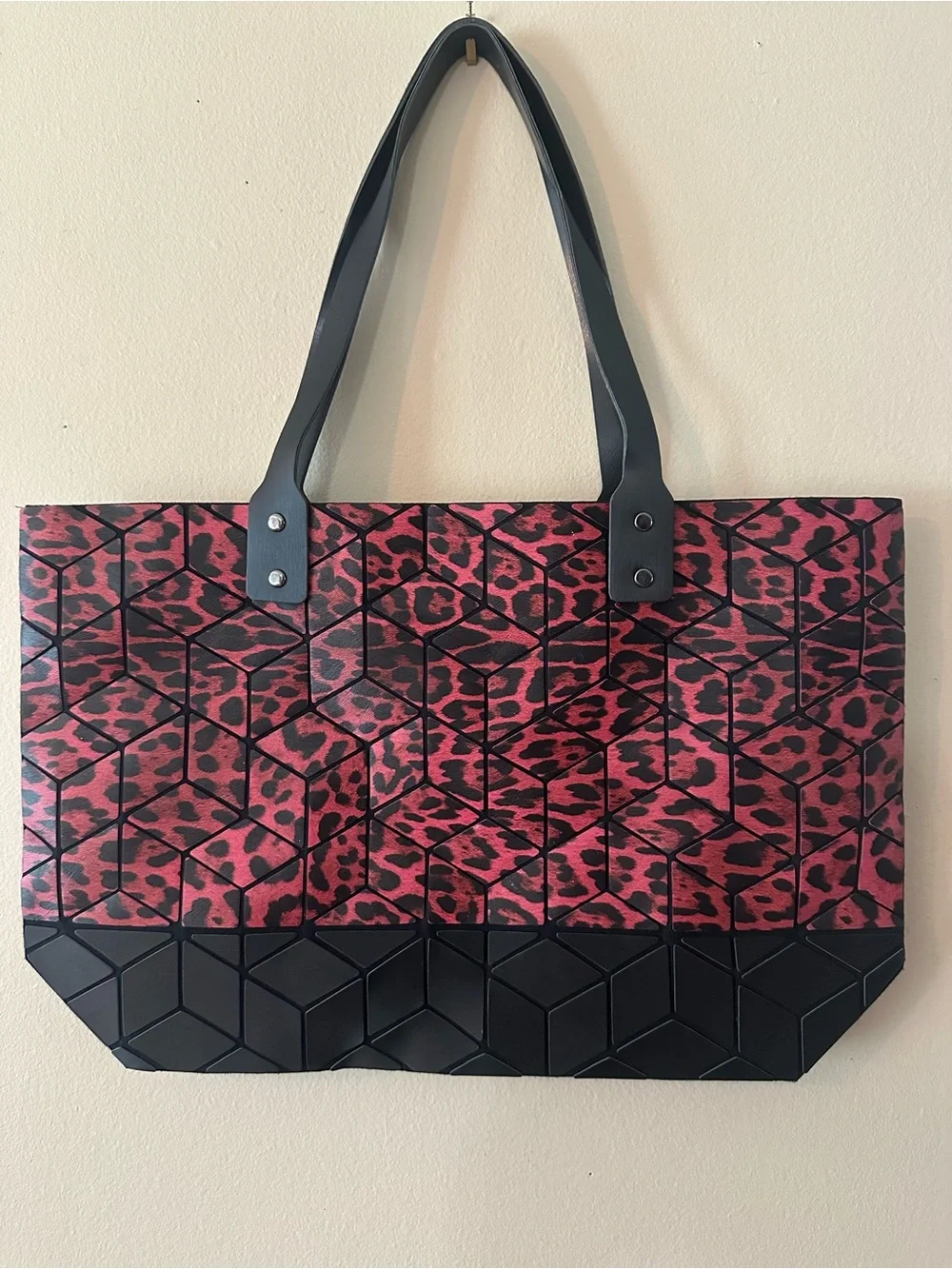 NWOT Patrizia Luca Red Leopard Print Tote with Black Geometric Base